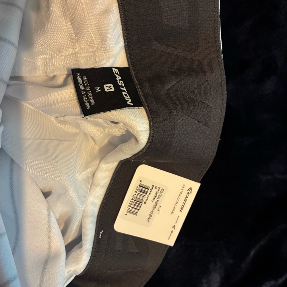 Mens Easton Pinstripe Baseball Knickers NWT - Picture 3 of 4